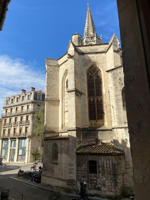 Appartement Avec Ventilateurs Proche Du Palais Des Papes Avignon Bagian luar foto