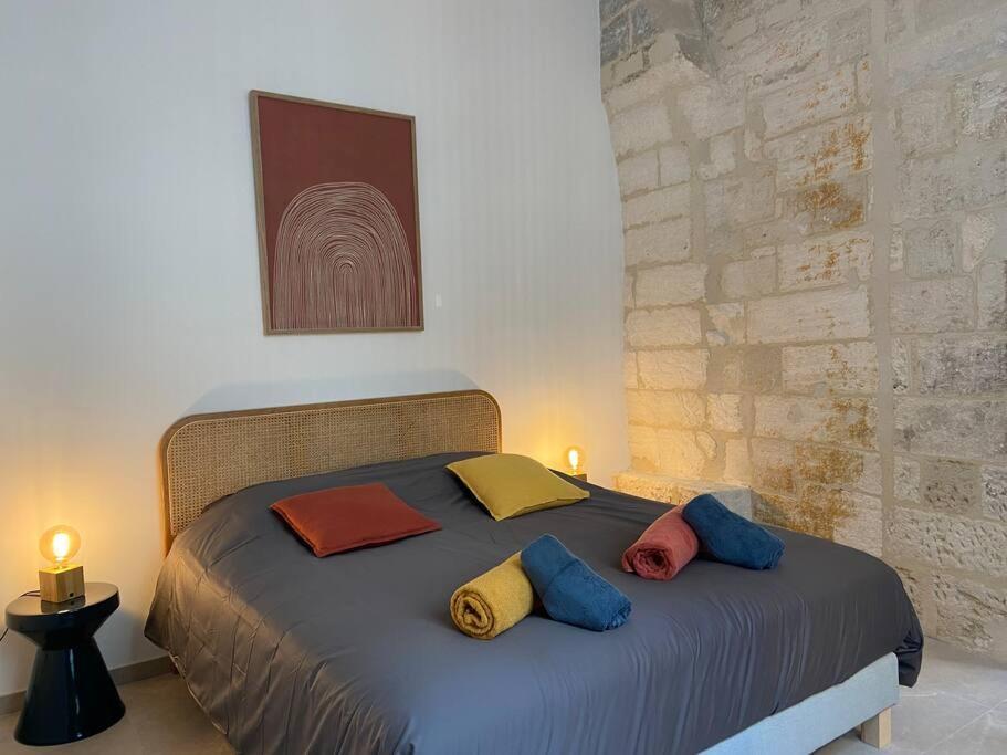 Appartement Avec Ventilateurs Proche Du Palais Des Papes Avignon Bagian luar foto